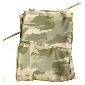 AE Studio American Eagle Stretch Camo Leggings (S)